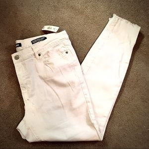 Classic SLIM White Denim